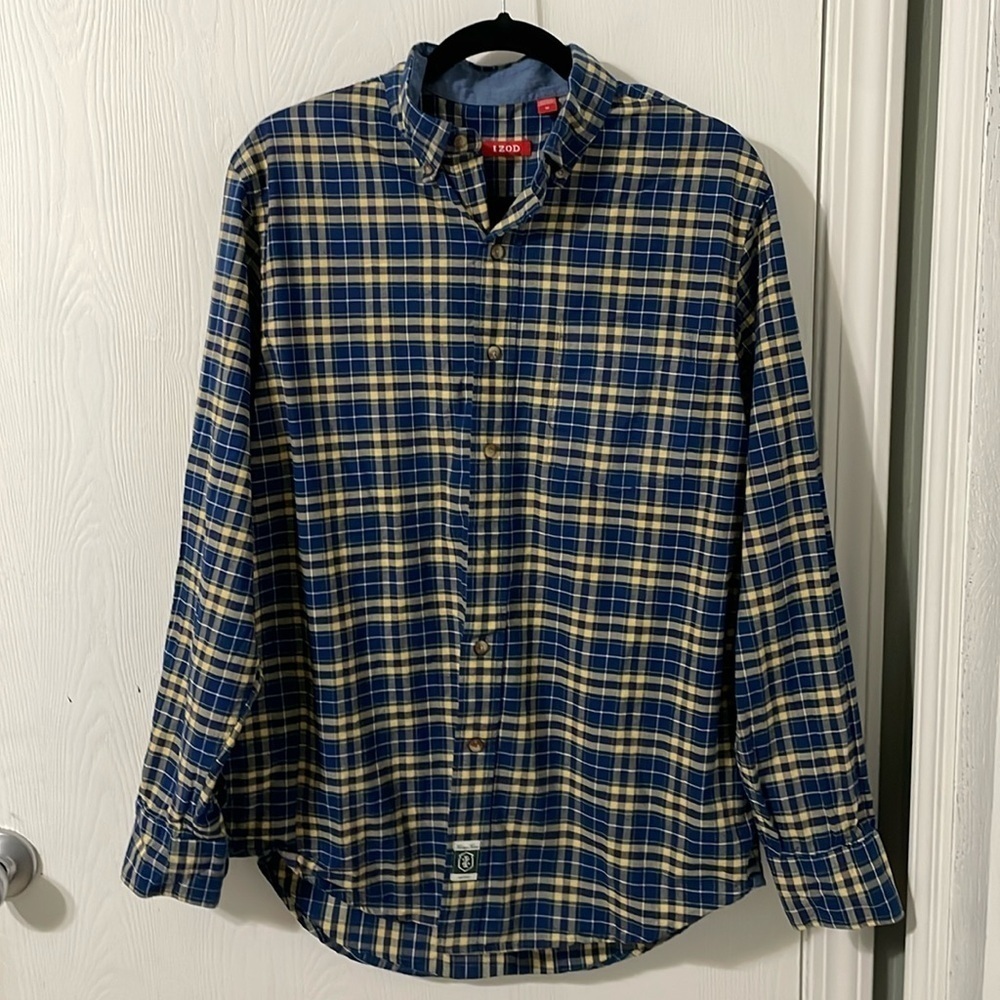š°Izod Heritage Tartan NWOT Plaid Navy & Yellow 100% Cotton Button Down Sz Medium - Picture 1 of 8